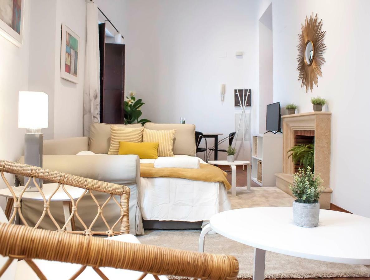 Appartamento Abades Giralda Deluxe By Valcambre Siviglia Esterno foto